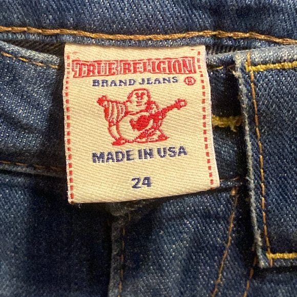 True Religion 'Hi-Rise Boot' Flare Jeans in Light Blue Denim (24W x 33L) - Picture 5 of 9